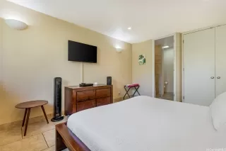 Photo #5: 202606331 Listing 