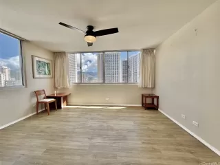 Photo #3: 202606345 Listing 