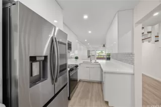 Photo #3: 202606349 Listing 