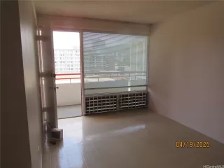 Photo #6: 202606351 Listing 