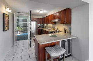 Photo #4: 202606373 Listing 