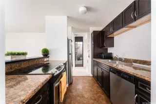 Photo #2: 202606380 Listing 