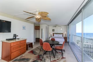 Photo #4: 202606416 Listing 