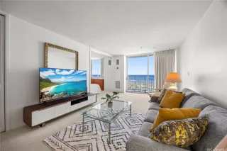 Photo #3: 202606419 Listing 