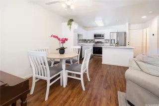 Photo #4: 202606461 Listing 