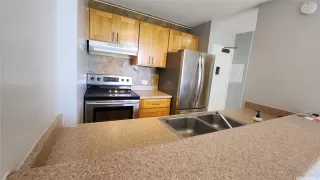 Photo #6: 202606476 Listing 