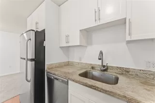 Photo #5: 202606477 Listing 