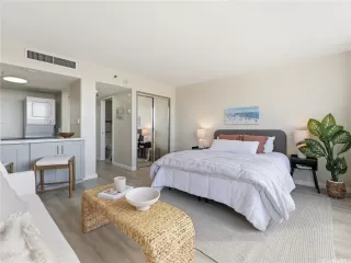 Photo #4: 202606478 Listing 