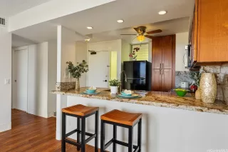 Photo #2: 202606483 Listing 