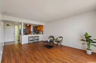 Photo #5: 202606483 Listing 