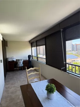 Photo #5: 202606496 Listing 