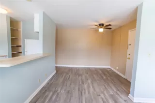 Photo #5: 202606499 Listing 