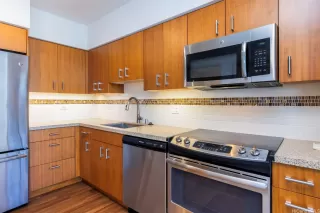 Photo #5: 202606511 Listing 