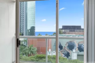 Photo #3: 202606512 Listing 