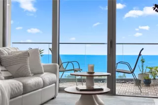 Photo #4: 202606527 Listing 