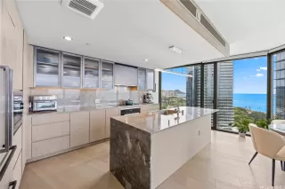 Photo #5: 202606527 Listing 