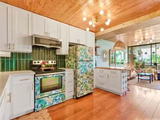 Photo #2: 202606560 Listing 