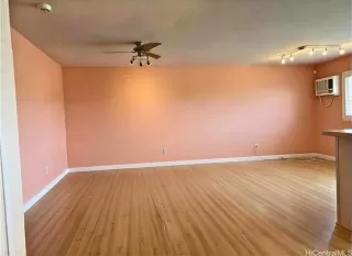 Photo #2: 202606569 Listing 