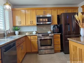 Photo #4: 202606569 Listing 