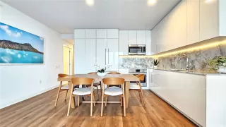 Photo #4: 202606578 Listing 