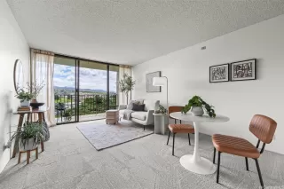 Photo #3: 202606579 Listing 