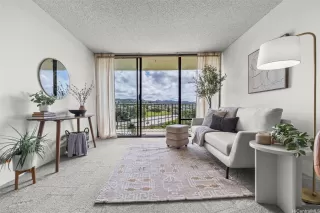 Photo #4: 202606579 Listing 