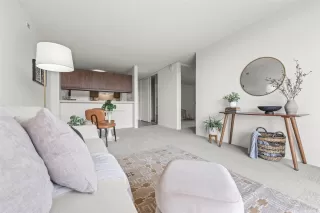 Photo #6: 202606579 Listing 