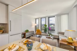 Photo #5: 202606581 Listing 