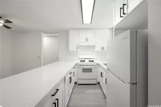 Photo #3: 202606582 Listing 