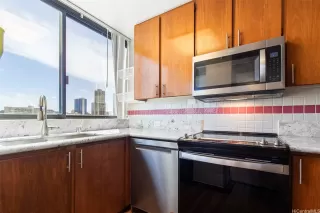 Photo #3: 202606593 Listing 