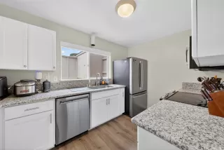 Photo #5: 202606615 Listing 