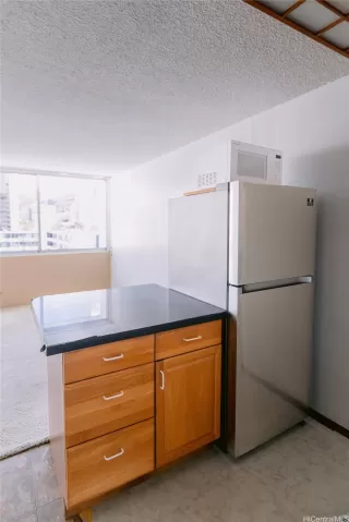 Photo #3: 202606635 Listing 