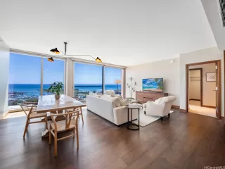 Photo #4: 202606636 Listing 