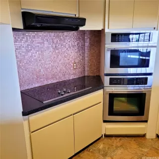 Photo #2: 202606645 Listing 