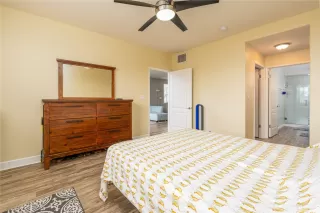 Photo #6: 202606654 Listing 