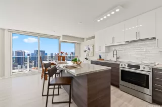 Photo #4: 202606656 Listing 