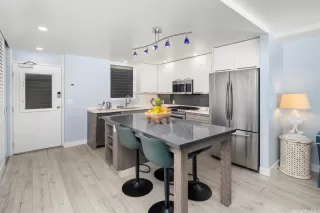 Photo #6: 202606678 Listing 