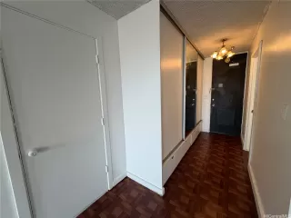 Photo #4: 202606685 Listing 