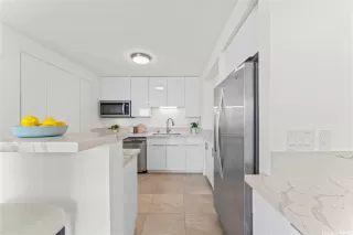 Photo #6: 202606688 Listing 