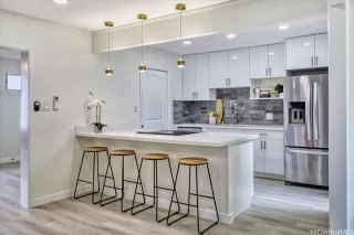 Photo #2: 202606697 Listing 