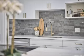 Photo #3: 202606697 Listing 