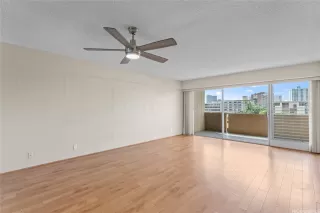 Photo #5: 202606698 Listing 