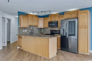 Photo #5: 202606731 Listing 
