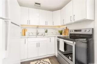 Photo #5: 202606761 Listing 