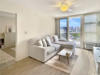 Photo #3: 202606775 Listing 