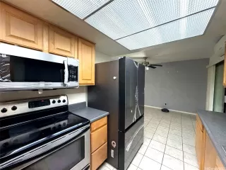 Photo #2: 202606793 Listing 