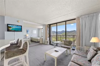 Photo #6: 202606816 Listing 