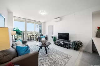 Photo #5: 202606817 Listing 