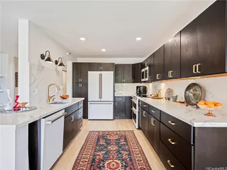 Photo #3: 202606831 Listing 