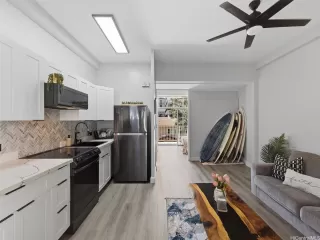 Photo #6: 202606835 Listing 